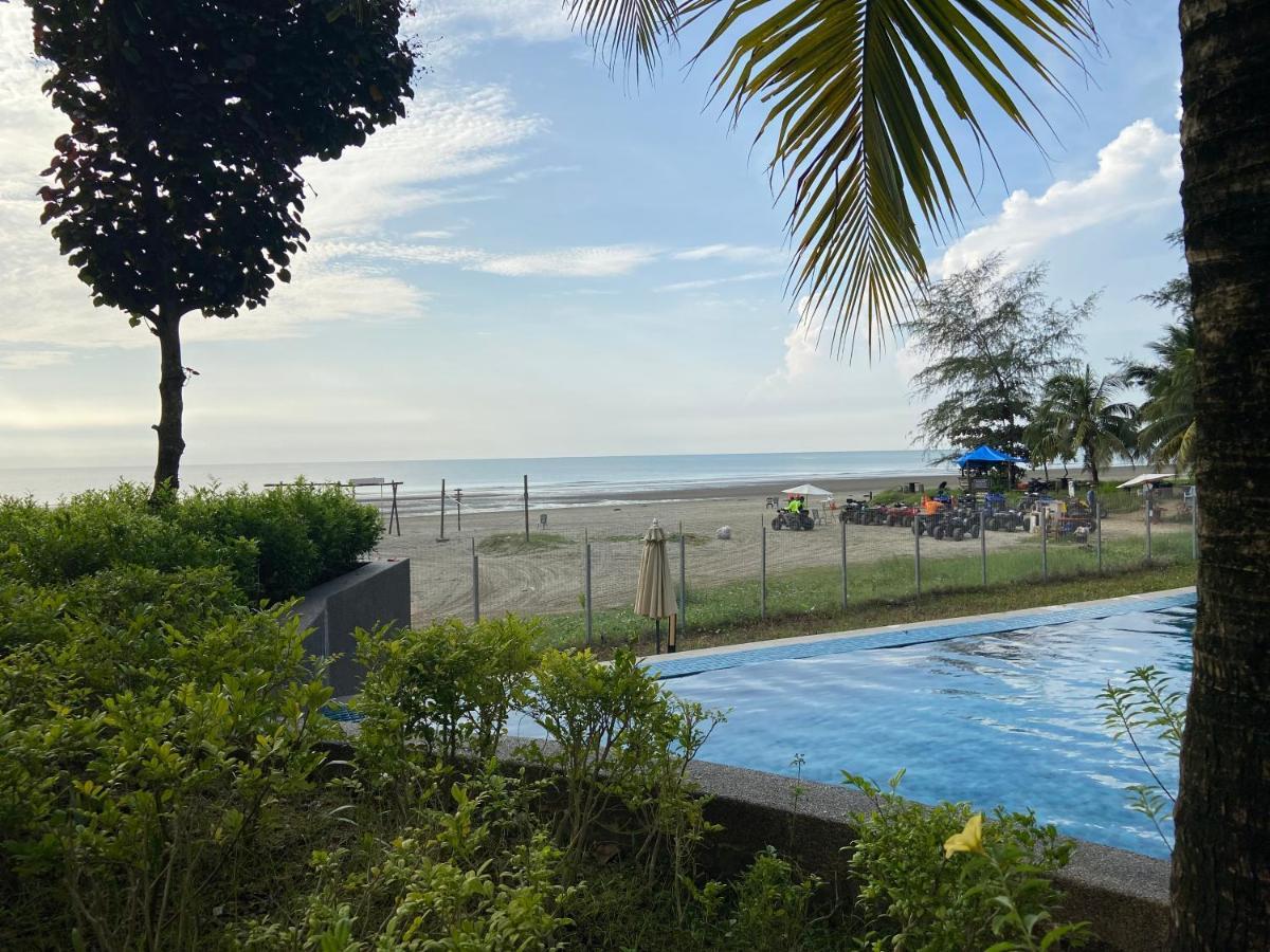 De Lavelle Suites @ Timur Bay Seafront Residence Kuantan Exterior foto